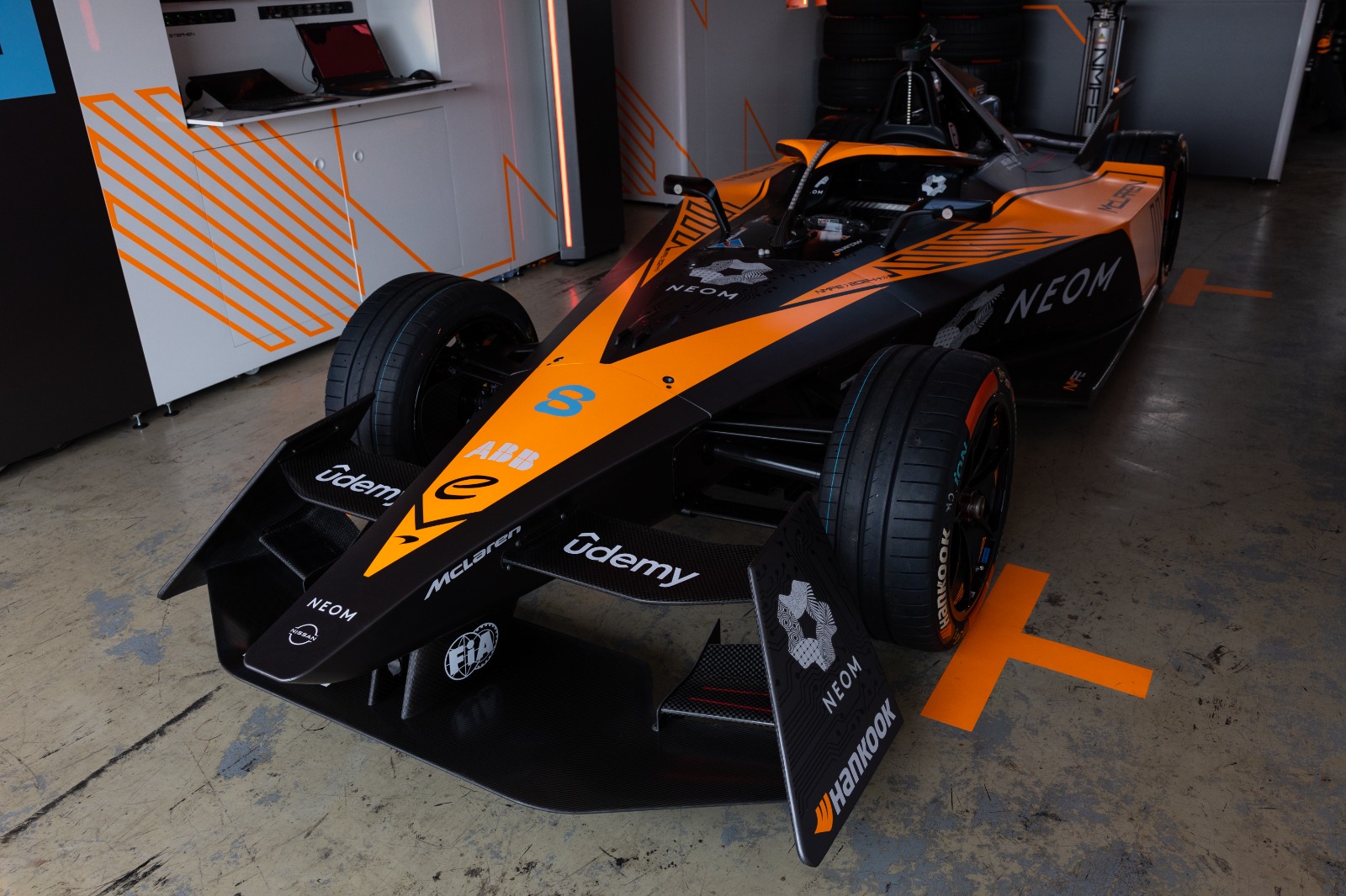 Udemy’s Groundbreaking Partnership with McLaren Racing